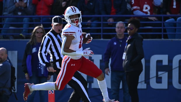 Wisconsin wide receiver Chimere Dike running into the end zone against Northwestern.